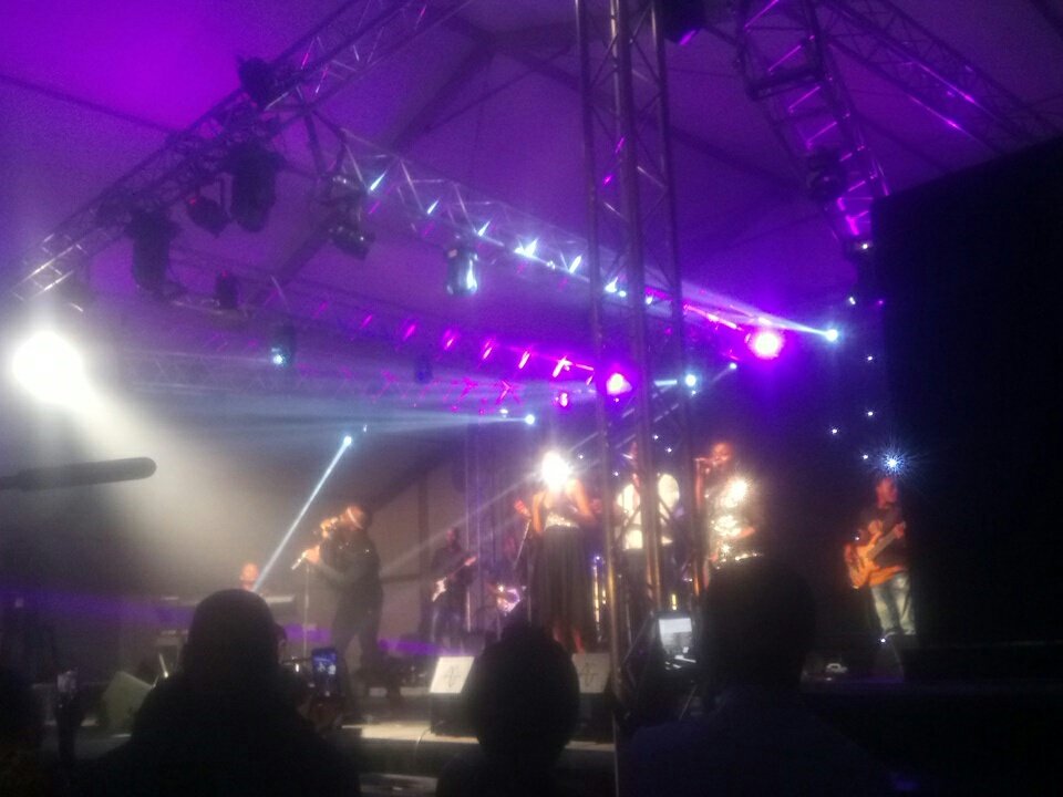 TurnUpMusicZA's tweet photo. #TurnUpUpdate | The soulful brother @VusiNova blessing the crowd on stage. #EveningOfLove #TurnUpMusicZA https://t.co/BmD1PUAYpW