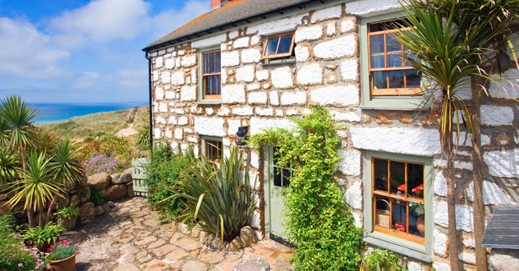 W2DWTK's tweet photo. Here are some of our favourite #CornwallCottages for your #FamilyHoliday this year. #CoolStays
https://t.co/muvoNcVxxq https://t.co/9LYnUNRRRb