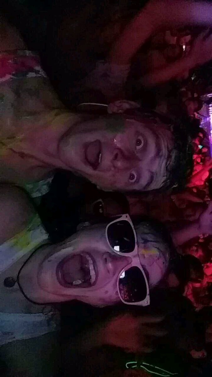 ItsJOmamma's tweet photo. My #ravebae. @lictour happy Valentine's day 😍💝 https://t.co/nF98eac3i0