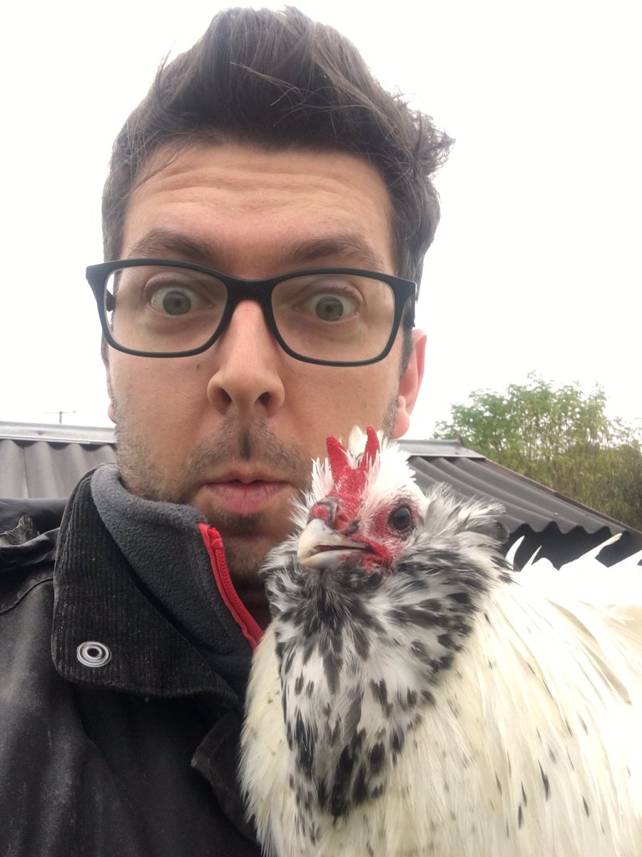 NagsHeadFarm's tweet photo. Happy Valentine's Day #chickenhour Here's horny Hedwig the #Owlbeard with his love heart beard πππΉ https://t.co/X52TzMDilO