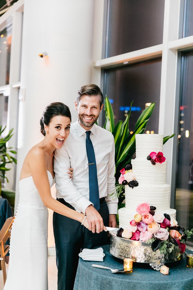 GarcesGroup's tweet photo. Still looking for the perfect #wedding venue? RSVP for #Garcesweddingshow on 3/5 at Cira #phillybrideguide #engaged  https://t.co/cWE7lzyCOq https://t.co/sgrELeNZYl