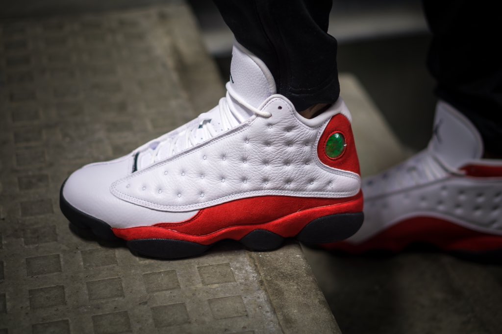 jordan 13 chicago on feet