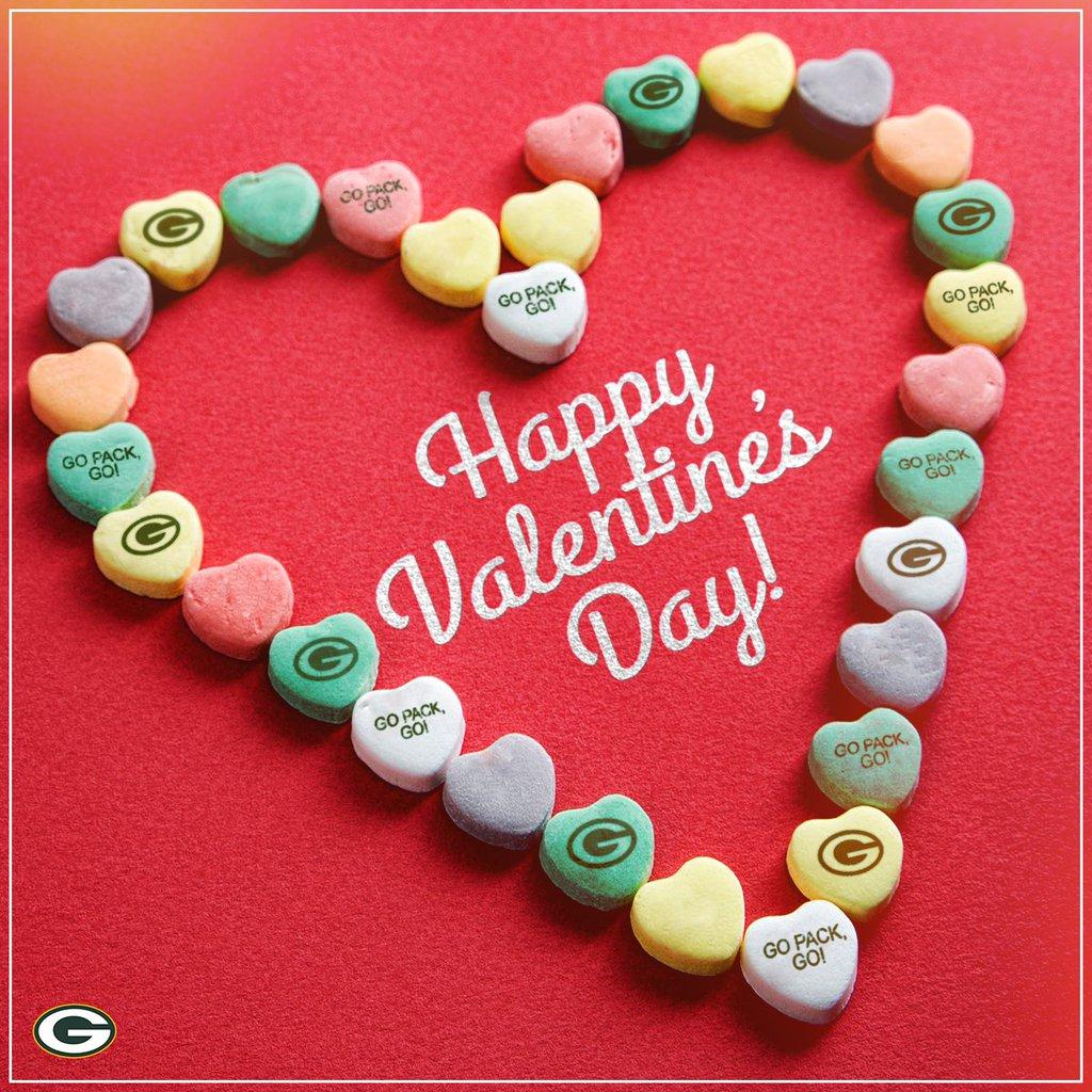 Happy #ValentinesDay #GoPackGo 💚💛 https://t.co/yRfH5U1BaA