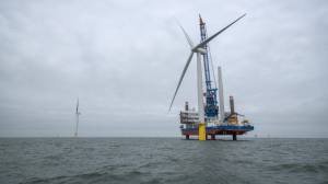 ASE_Aeolus's tweet photo. First Electricity Delivered from Dudgeon Offshore Wind Farm https://t.co/6A4KDIRyod https://t.co/2ofSY5n2Hr