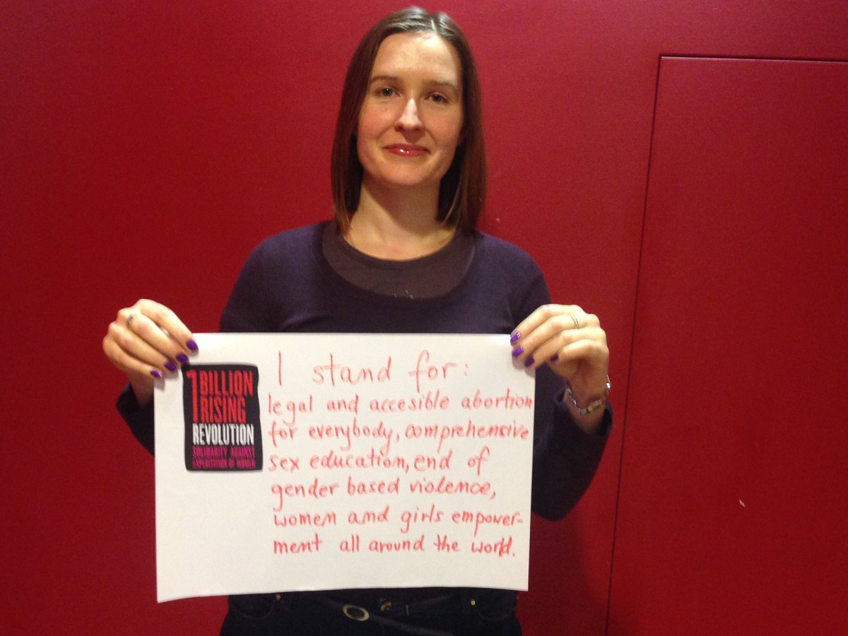 #Londonrising #1billionrising @vday Our 1st ever #huddle ! Planning the #revolution!