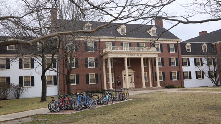 journalnews's tweet photo. 21 @MiamiUniversity students hospitalized in 1 weekend for alcohol consumption - 19 are underage: https://t.co/EAHdJPBwpV https://t.co/b6BFvPucWf