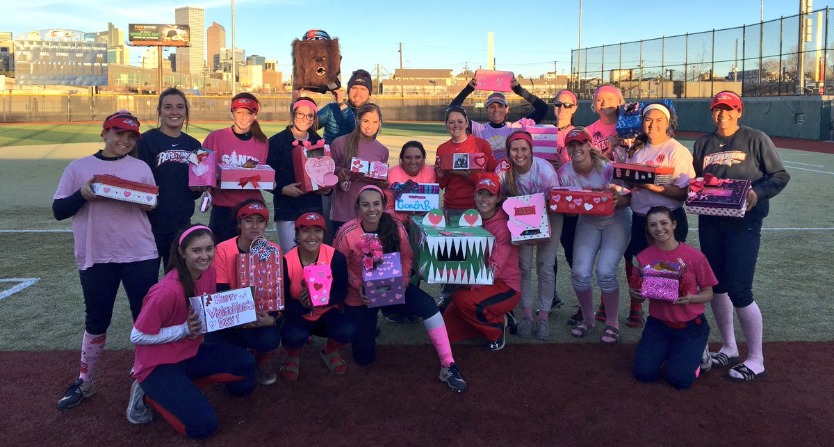 Msu Denver Softball Annual Team Valentine S Day Celebration Coach Flo Dominated The Box Decorating Competition But Treats For All Roadiessb17 Getrowdy T Co Om01xptjk9 Msu Denver Softball Annual Team Valentine S Day Celebration Coach Flo Dominated The Box Decorating Competition But Treats For All Roadiessb17 Getrowdy T Co Om01xptjk9