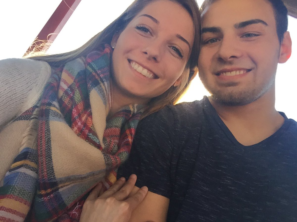 Johnny_Ritter's tweet photo. My valentine for 6 years! Aren't I a lucky guy?😍💝 https://t.co/Eruq5gS6OU