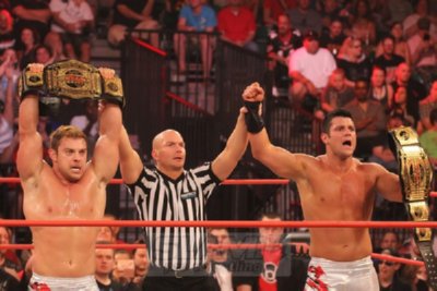 WolvesLibrary's tweet image. The Wolves needed a 3 wolf anyway &amp;amp;TNA needs a 6-man tag team title. NJPW, ROH &amp;amp; Lucha Underground have 1.