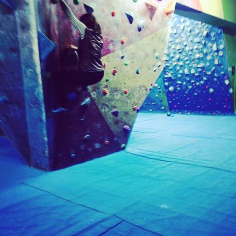 It's half term &amp; I'm climbing up the walls @ClimbingAcademy. Love having the kids at home, we have a lot of fun #yogamum #familytime