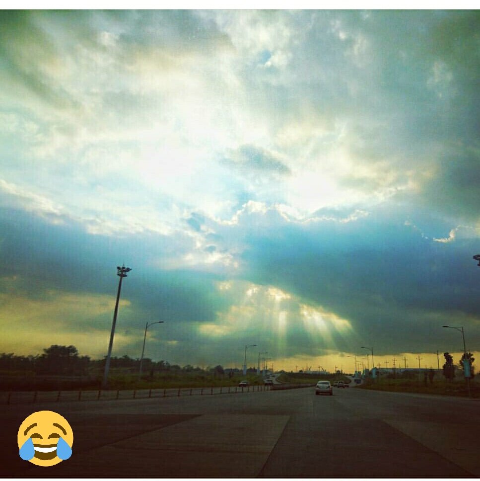 JonathanRayp's tweet photo. Bye... KSA https://t.co/vCG23MzuIs