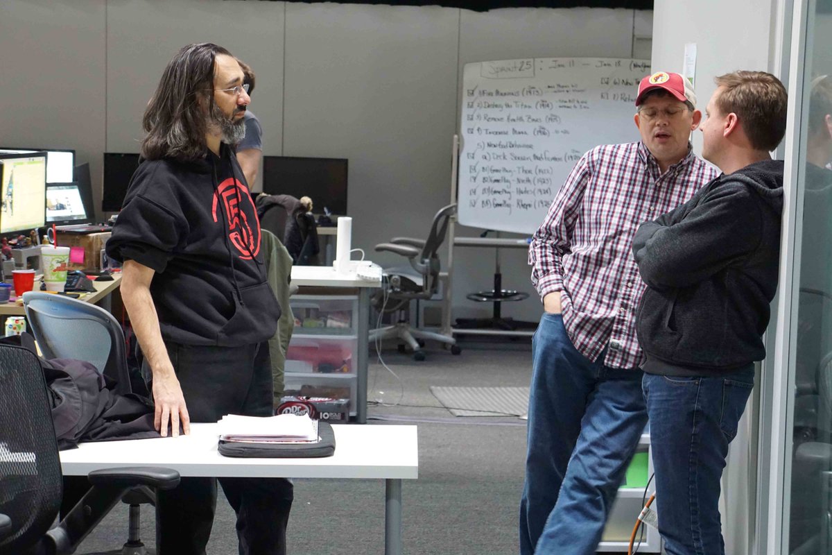 reactgames's tweet image. #HappyValentinesDay from all of us at React! Games! It wouldn't be a holiday without cookies!