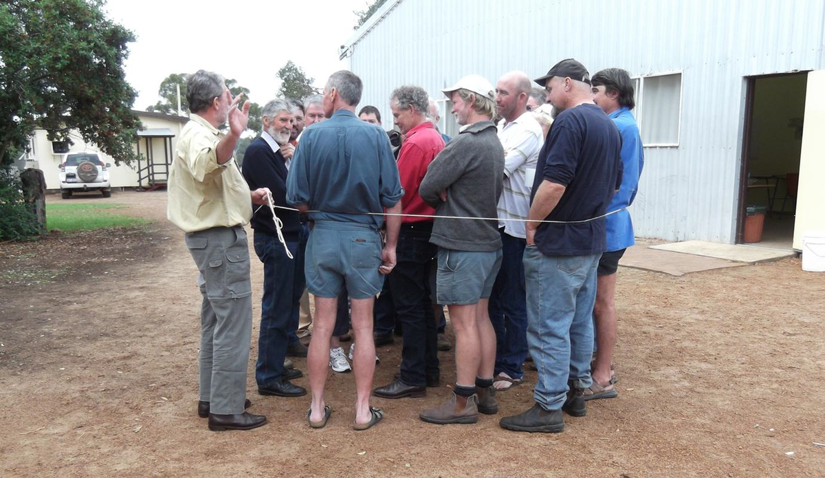InsideOutsideMg's tweet photo. Like animals, bunching people together creates behaviour change & fun learning We teach #holisticmanagement #plannedgrazing #herdeffect https://t.co/XyGvVsa0l4
