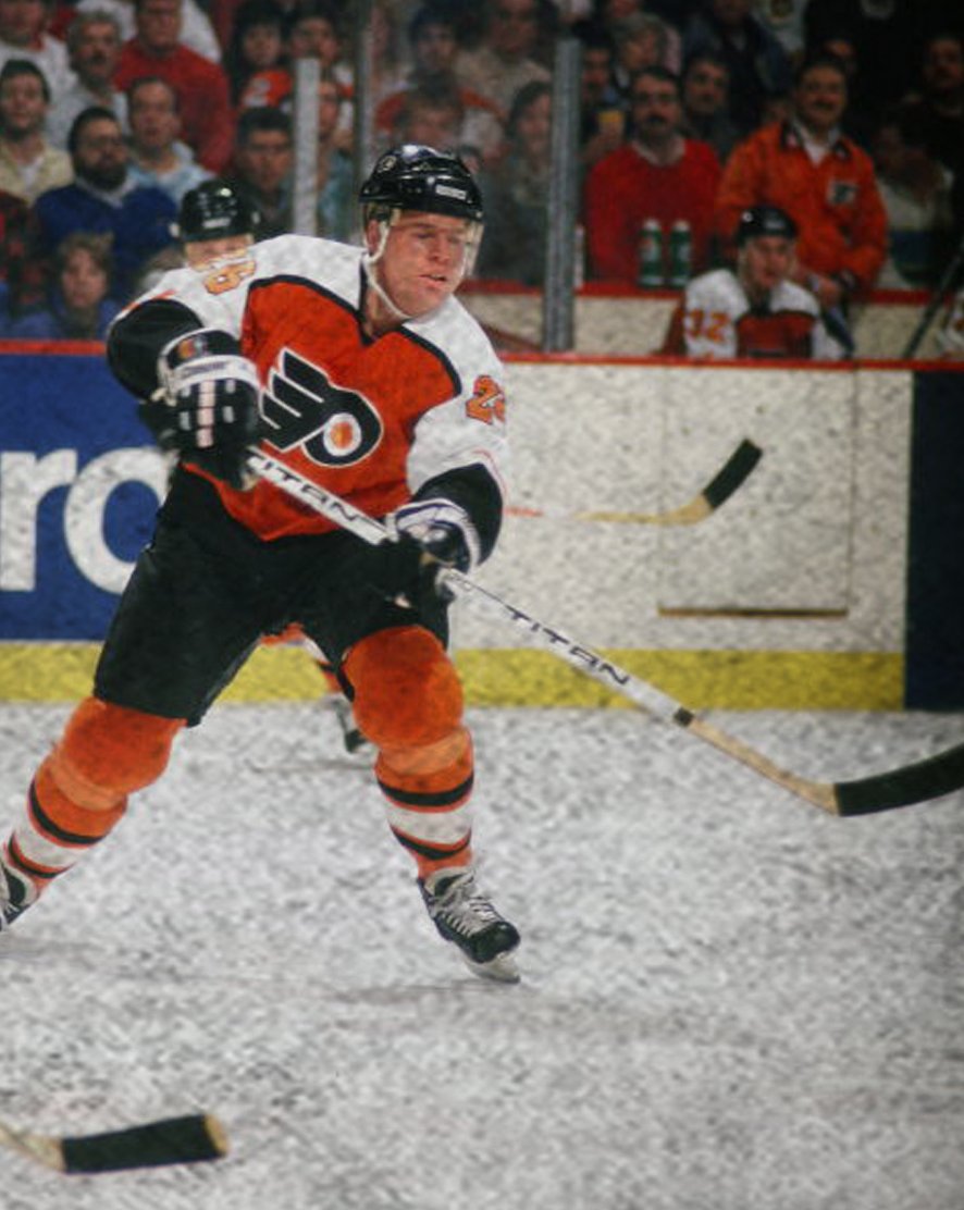 Happy birthday Brian Propp, born on this day in 1959.   