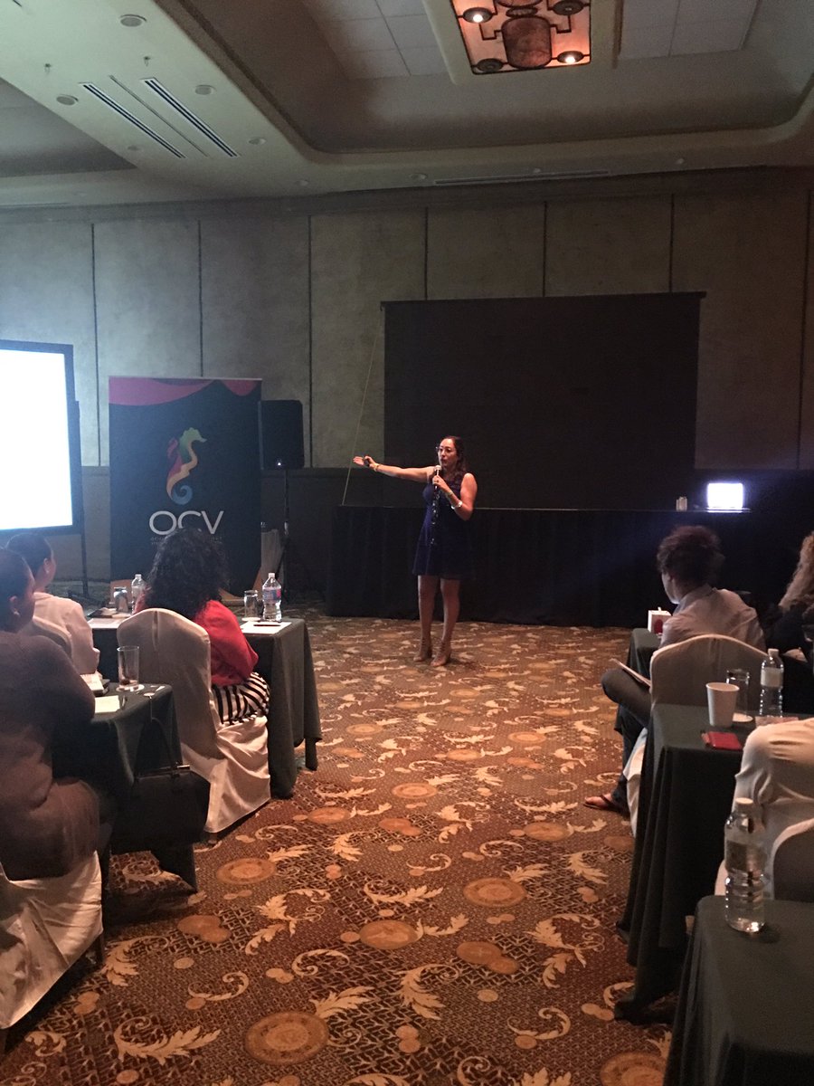 WeddingExpertMX's tweet photo. @PuertoVallarta se viste de gala hoy recibiendo #DWCertification2017 en su segunda generación #YESIDO @SECTUR_mx https://t.co/aPcjSR64kH