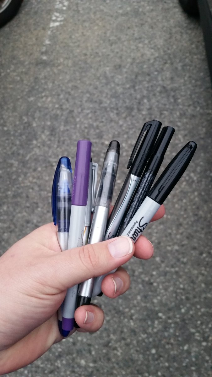 jkellogg916's tweet photo. When you get out of lab and discover you inadvertently stuffed pens in your pocket all day. #beprepared #penhoarder #academia #needapen https://t.co/DAOrCupS6e