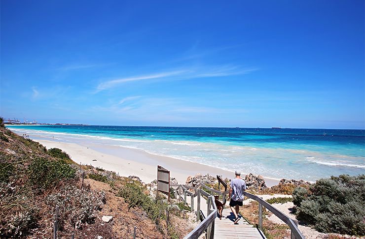 10 Of Our Favourite Secret Beaches In Perth buff.ly/2laVH7J #urbanlistperth #perth