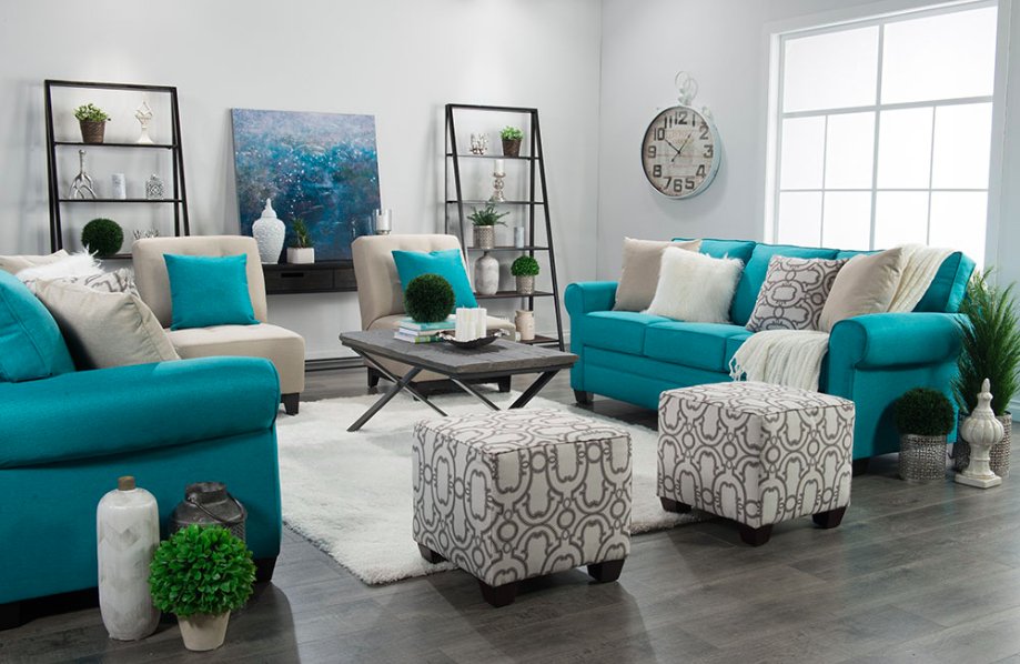 SpecSouthEnd's tweet photo. What are your thoughts on using blue decor in your apartment? https://t.co/fJIE6rSoBV https://t.co/rbqUjkQeYP