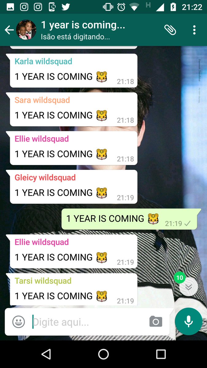 wrnergirl's tweet photo. 1 year with esses demรดnios estรก chegando #wildsquad https://t.co/7KGOKyZCGB