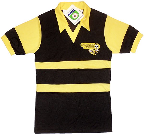 footballshirt's tweet photo. Shez Sports 1979-80 Chicago Sting Away Shirt
Buy: https://t.co/8zGYjIoZQ3
#ChicagoSting #nasl #BuildChicagoNASL #SoccerForOurCity https://t.co/DjTGLe8tJU