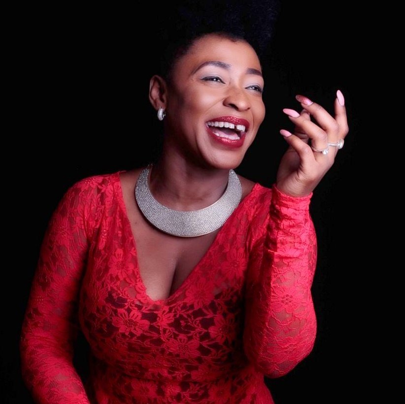 sessimeofficiel's tweet photo. Be happy!feel happy!le bonheur d'aimer et d'être aimé en retour❤
Photos: darimages photography
Makeupartist: Stéphy Guedou aka #Jessmakeup https://t.co/FwNMTWdbpq