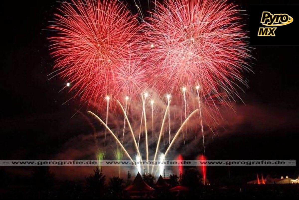 pyro_oficial's tweet image. Un corazón para todos nuestros amigos y followers #pyromx