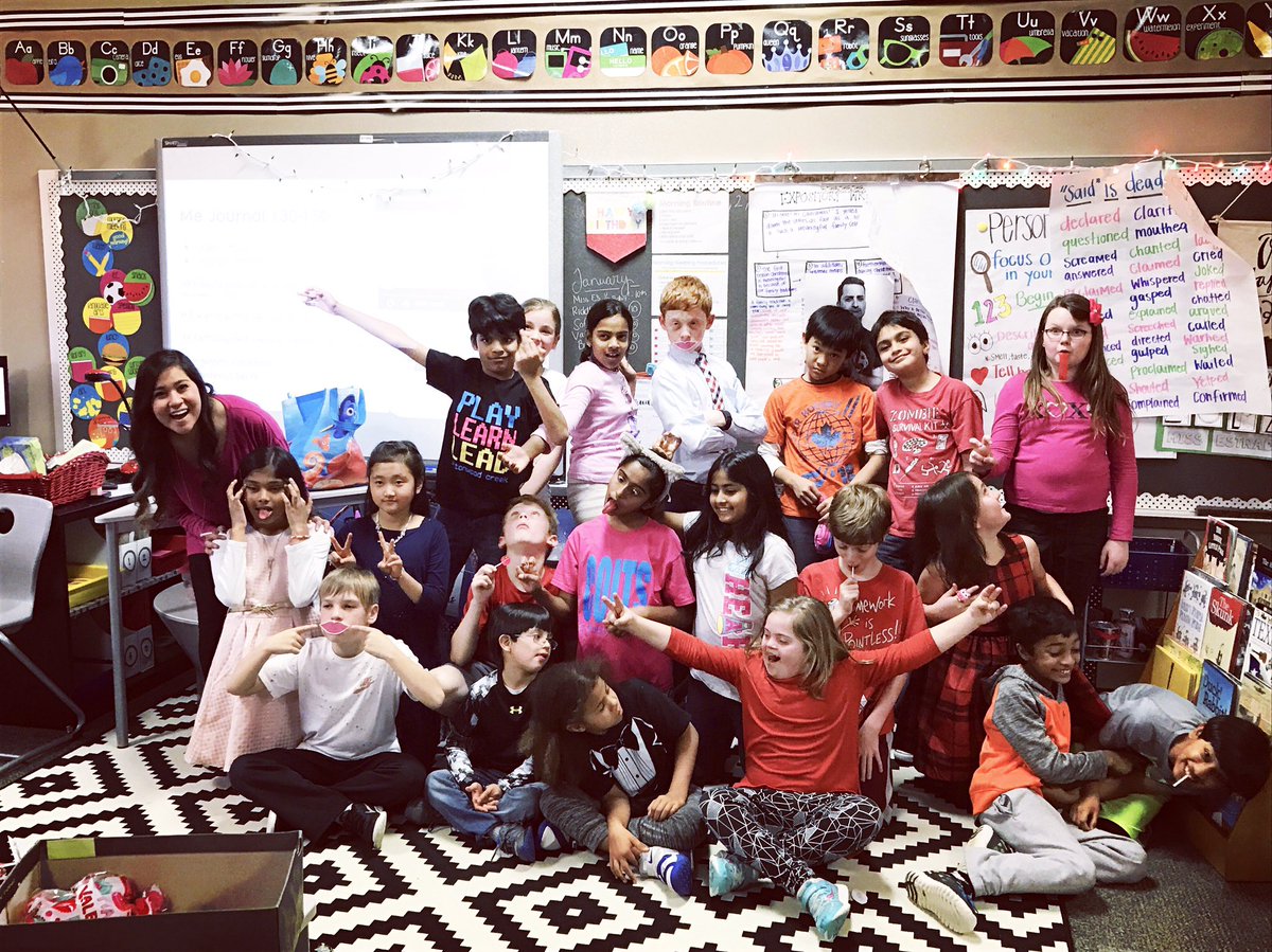 mrsburnapsclass's tweet photo. Huge heart eyes for my little valentines! @CCEColts #4dfamily https://t.co/jpghDobk6V