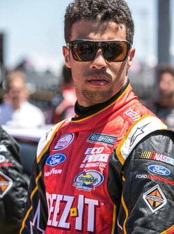 Nascar_Brackets's tweet image. Round of 8 - Who will win the 2017 @NASCAR_XFINITY championship...

RT for @matt_tifft 
LIKE for @BubbaWallace