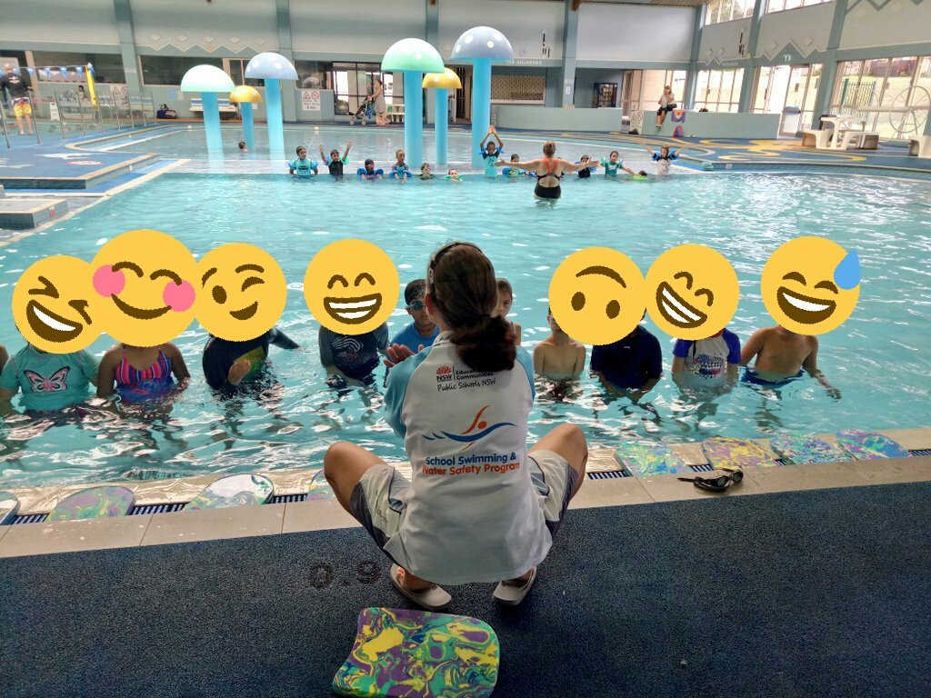 Hayley_SRPS's tweet photo. SRPS students learning vital swimming skills!  #learntoswim #watersafety @bartonmd70 @Jane_Wannell @MarilynFriedri1 https://t.co/ydyd7dThxM