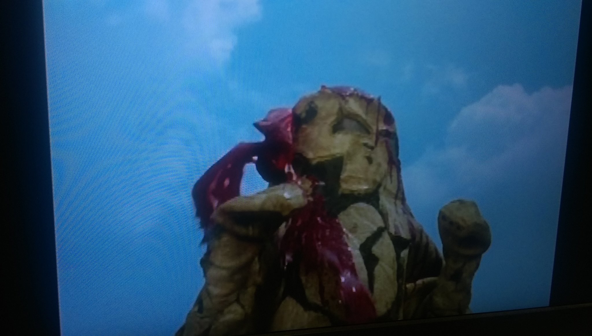 さかもっさん 相方探し中 セブン俺の名シーンシリーズ ウルトラセブン 第3話 湖のひみつ 変身怪人 ピット星人 カプセル怪獣 ミクラス 宇宙怪獣 エレキング 幼体は魚 首からデロン ウルトラアイ初盗難 地球の男はかわいい女の子に弱い 今度