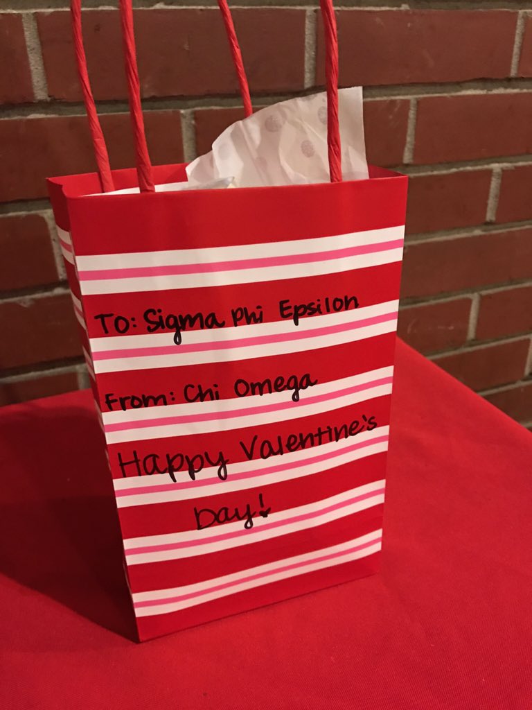 Thank you to the ladies of <a href="/UOChiOmega/">OREGON CHI OMEGA</a> for the Valentines treats!