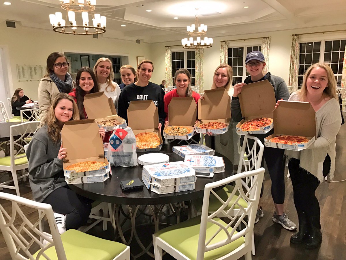 SMUDeltaGamma's tweet photo. thanks for the pizza @NBCThisisUs!!! 🍕🍕🍕 #thisisus #thisissisterhood #galentinesday #smu https://t.co/k0yaIkDB3m