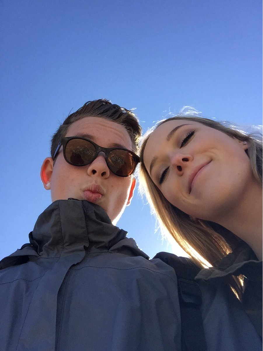 andrewthh_'s tweet photo. The valentines I always wanted and I will always have @DobsoEmma ❤#bestangles #tb https://t.co/07qX1lQJHW