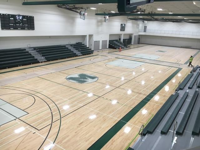 hathighbball's tweet photo. 12 hoops ✔
Running track ✔
Batting cage ✔
Hi-tech scoreboard ✔
Weight room ✔
Varsity team rooms ✔

The new @MedHatHigh gym is 🔥 https://t.co/PNtWZTiJU7