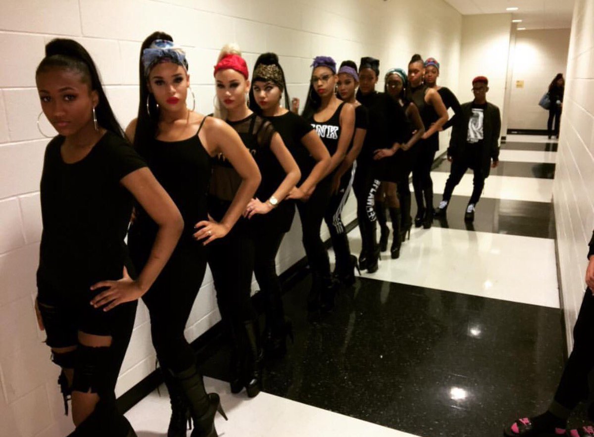 _FusionModels's tweet image. #OxonHillHighSchool #FusionModels 😈😻☝🏼