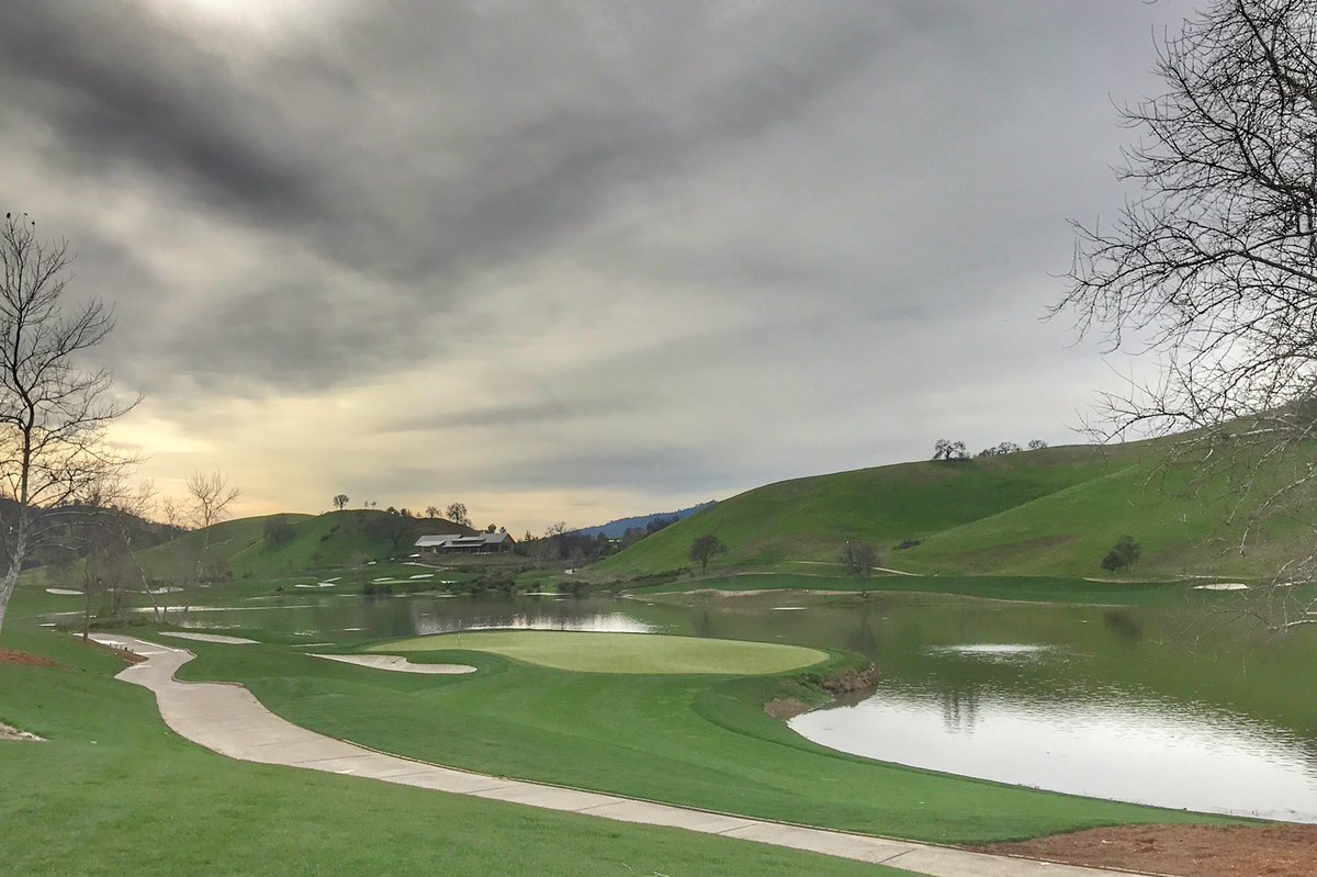 Here are some more fantastic pictures! #lush #pristine #golfstagram #livingthegreen #playhereplaythebest