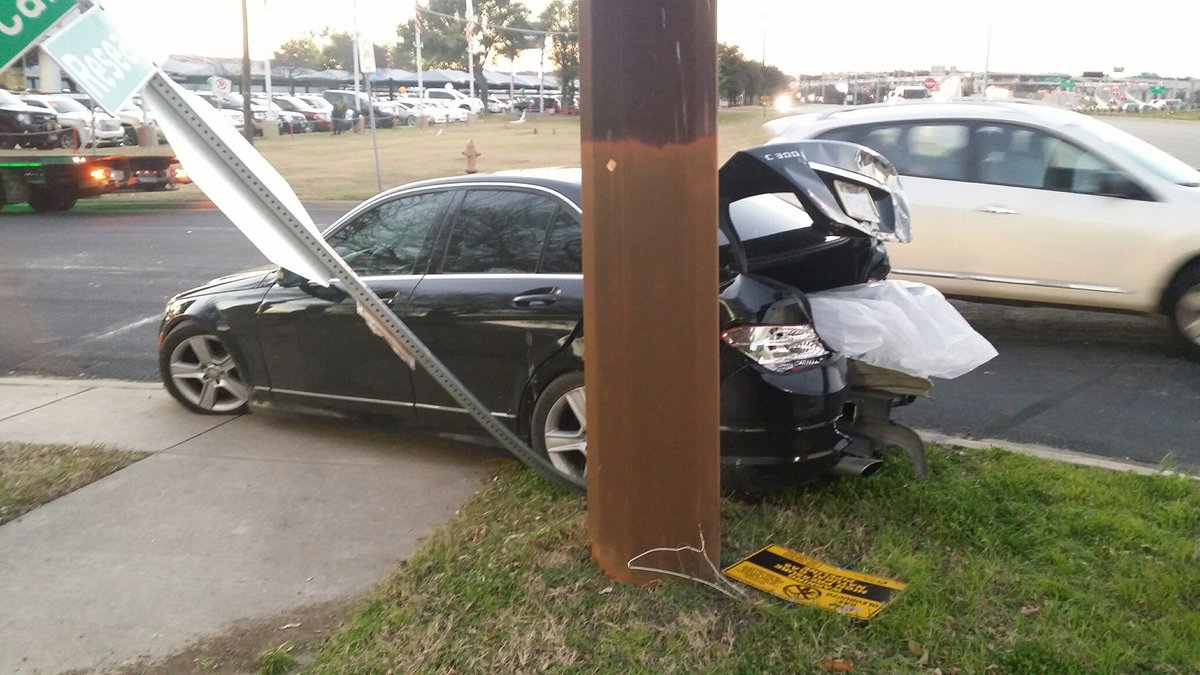 StatewideTowin's tweet image. #InsuranceCall for a client who got hit by a #DWI driver. Never can be prepared when you get called out on these, luckily everyone was safe.