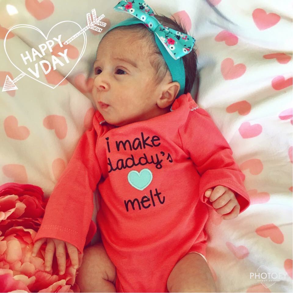 carlosgil83's tweet photo. In love with my baby girl Genesis Gil. Happy Valentines Day! 💞 #love https://t.co/kfmSlrJiBX