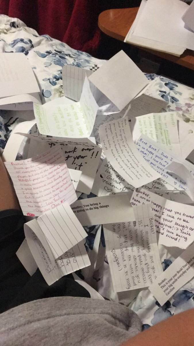 Sydneybookerrr's tweet photo. Just cried reading all of the affirmations that my BamaSB family wrote to me. This place is so special and I'm so blessed to be a part of it https://t.co/L8SmkUQffb