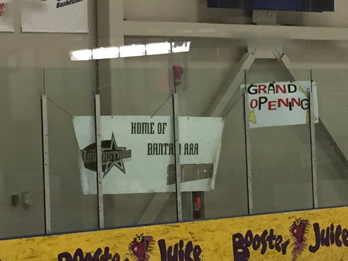 Game 2 vs the Bisons tomorrow at NESS 7 pm.  #Homeice #Bringyoursigns