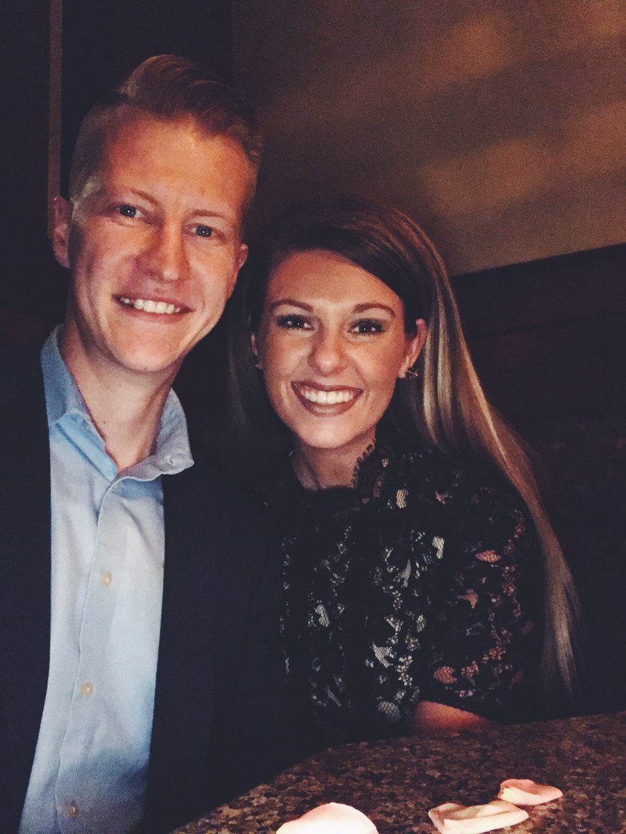 leeshthomas's tweet photo. my valentine 😍 @johngthomas3 https://t.co/9zfTGHe5OH