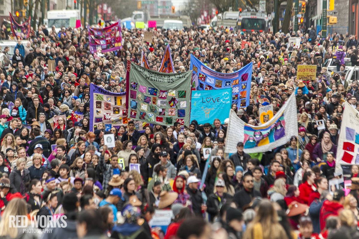 _RedWorks's tweet photo. PHOTOS: 27th Annual Women’s Memorial March, Feb. 14 2017, #Vancouver BC. View all @ https://t.co/qUzi50DlSZ
#MMIW #MMIWG #MMIWG2S #MMIWG2ST https://t.co/U9uF2bnqq0