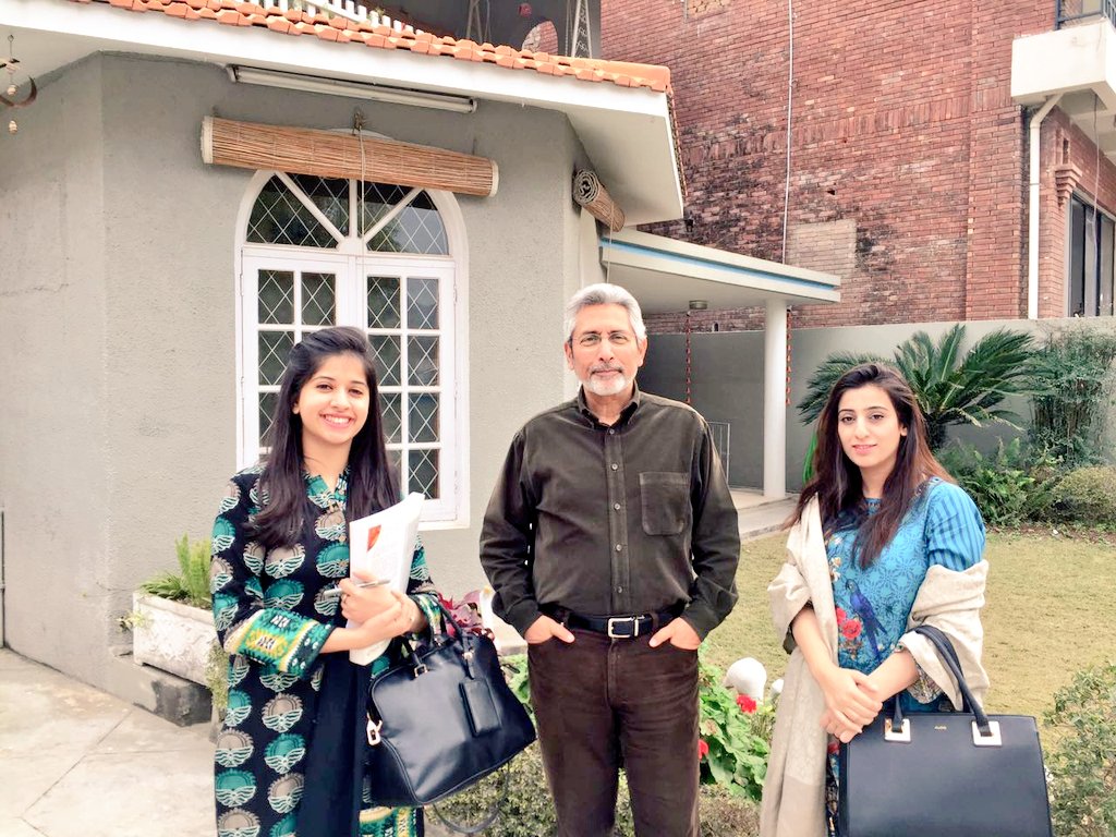 TechHubConnect's tweet photo. What a pleasure it was meeting Mr. Adnan Shahid COO PTCL,  Salman Ansari CEO Technology Consultant &amp; Fahad Rao CF Club Internet. https://t.co/GAYRJm5uTI