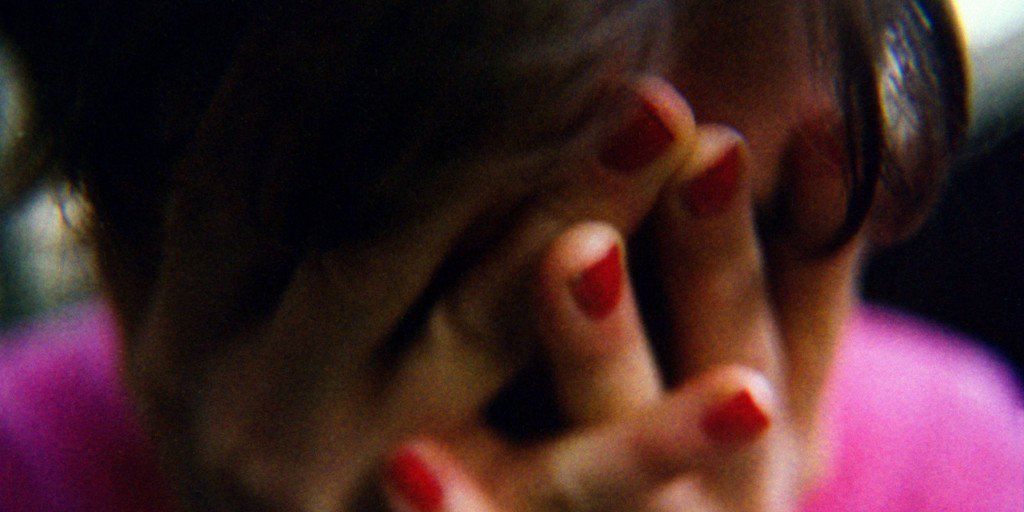 ELLEUK's tweet photo. 5 Key Ways To Combat Anxiety, From Mental Health Experts https://t.co/mltTC2mEsg https://t.co/CTgwaplsVE