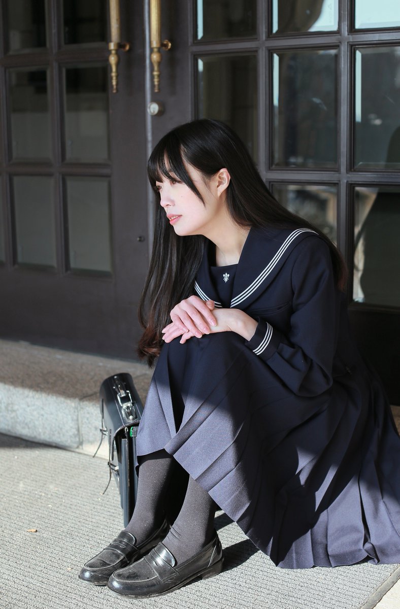 Raindeer박하은 On Twitter 일본 시라유리白百合학원 동복 감색 3본선 상의 앞섶과 뒷 카라에 학교 
