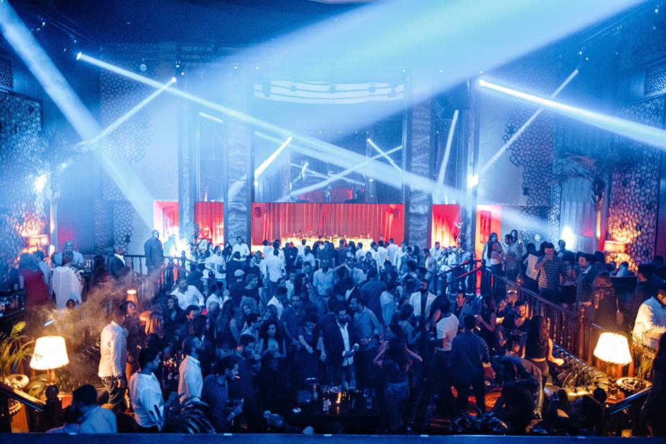 illusiondoha's tweet photo. Doha L💙VES to party! #FerosheFriday feat. #DjEmir.
#IllusionDoha #Doha #SeeMyDoha #MarsaMalaz #Kempinski #ThePearlQatar #DohasDopestBeats https://t.co/WkqMVxCCAM