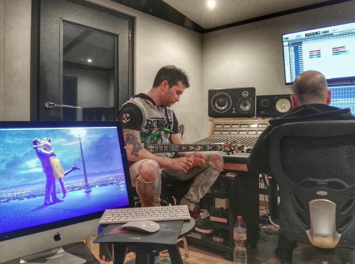 ankormusic's tweet photo. Recording #guitars for 'The Monster I Am', first track of our upcoming album #BtSoTY
#ANKOR #studiolife #metal #lalaland #ColobreGuitars https://t.co/VhhxVV8Tih