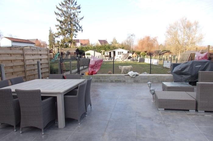 GROTE INSTAPKLARE WONING met GARAGE, TERRAS en TUIN, 3 SLK! - 215.000? - Nachtegaalstraat 25, immobeguin.be/nl/component/p…