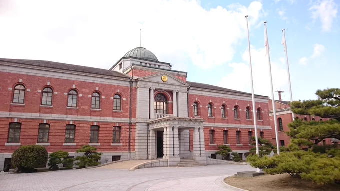 総監部の色々外観だけだけど赤レンガがとてもキレイ 