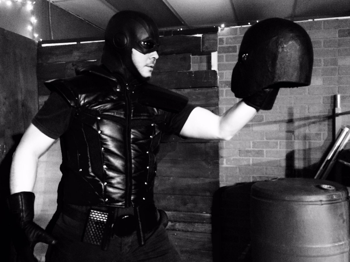 PatchworkNFNY's tweet photo. Who will you be? Hero or monster? #knightselite #patchworkniagara https://t.co/ROqw2NtIqf